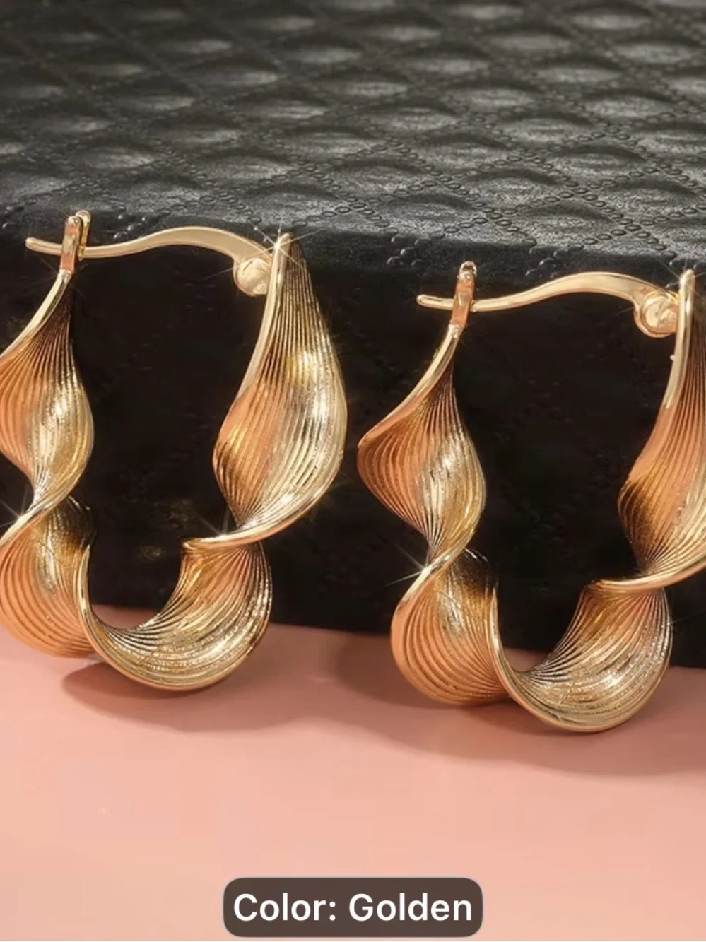 Vintage Hollow Golden Sculpted Wave Hoop Earrings - Women Jewelry